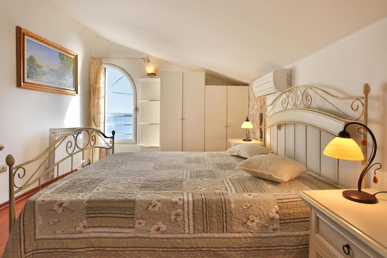 Royal Holiday Apartments Sveti Stefan Exterior foto